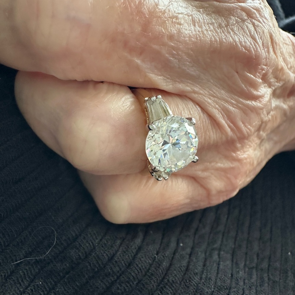 Elegant Gold  Ring with CZ Clear Gemstone